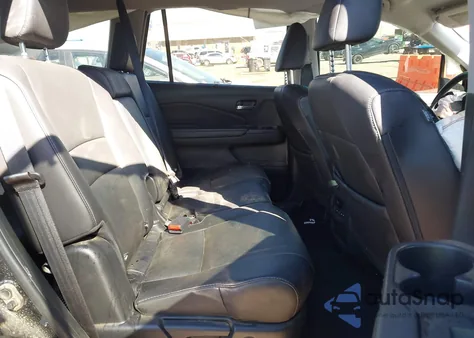 2021 Honda Pilot 2Wd Special Edition from USA, damaged, VIN 5FNYF5H28MB036062